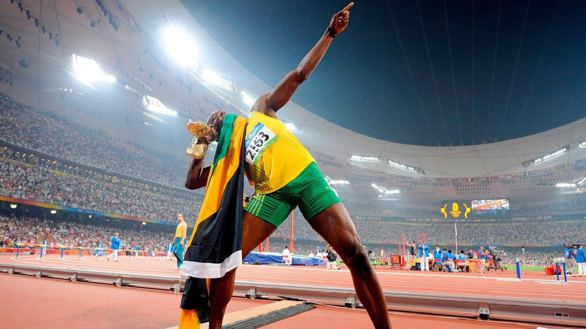 《电竞产业链全揭秘：从硬件制造到内容发行》，电竞产业构成