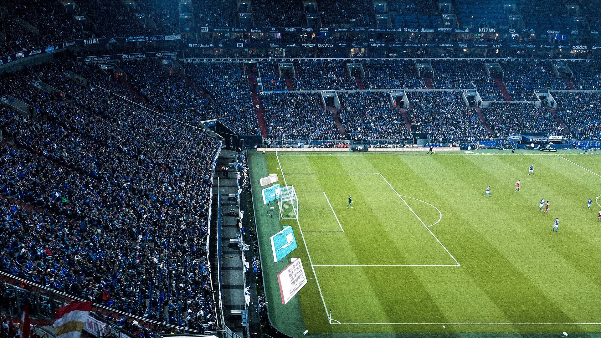 中国足球青训系统加快建设步伐，中国青训大纲足球训练方法